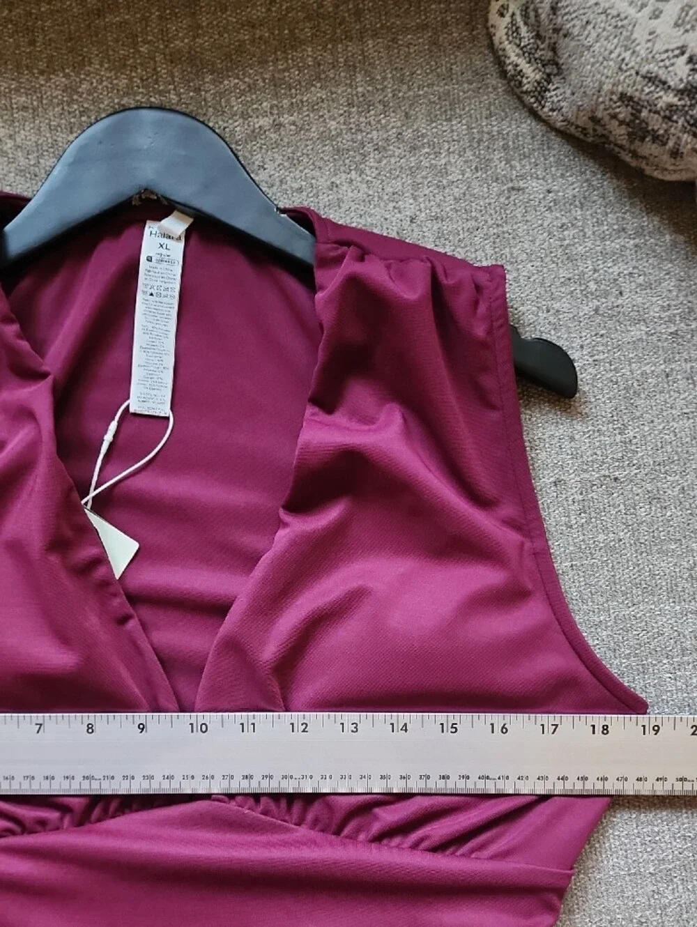 NWT HALARA Burgundy V-Neck Wide Leg Stretch Jumpsuit With Pockets